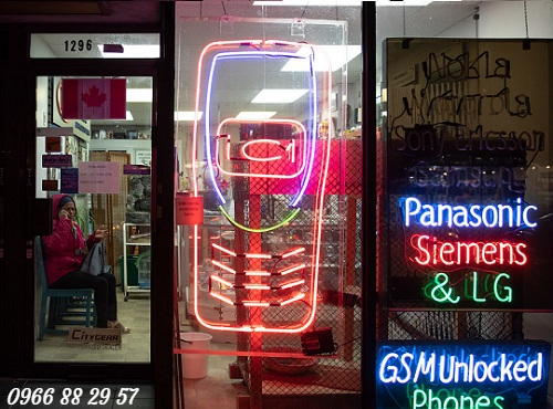 Hình điện thoại Phone Neon Sign nghệ thuật